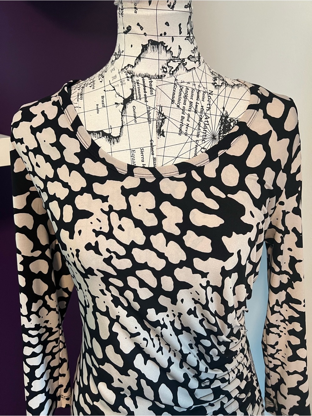 Calvin Klein Black and Cream Animal-Print Long Sleeve Dress - Picture 2 of 8